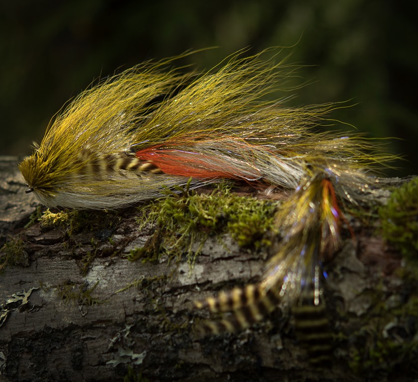 Tie Massive Bucktail Flies for Pike and Muskie