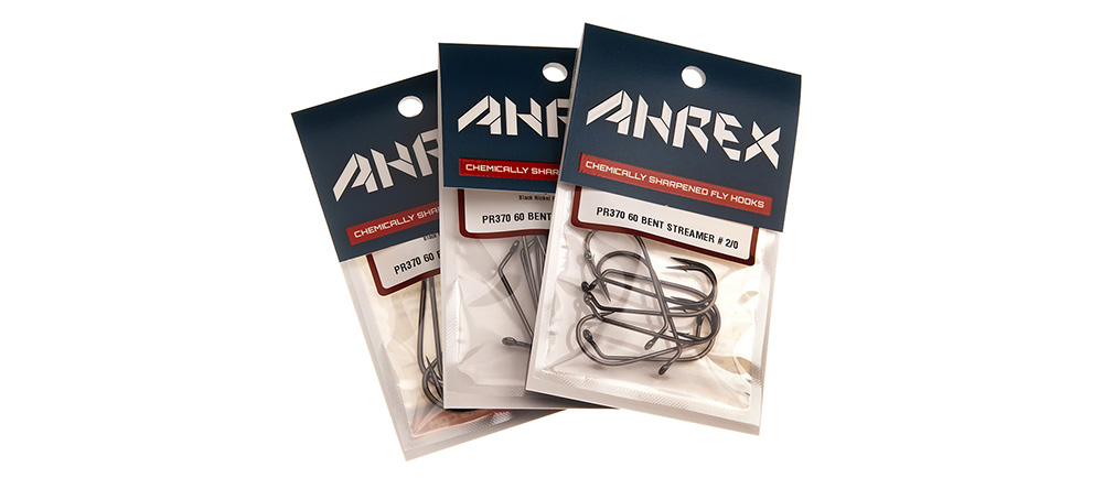 PR370 – 60 Degree Bent Streamer - Ahrex Hooks