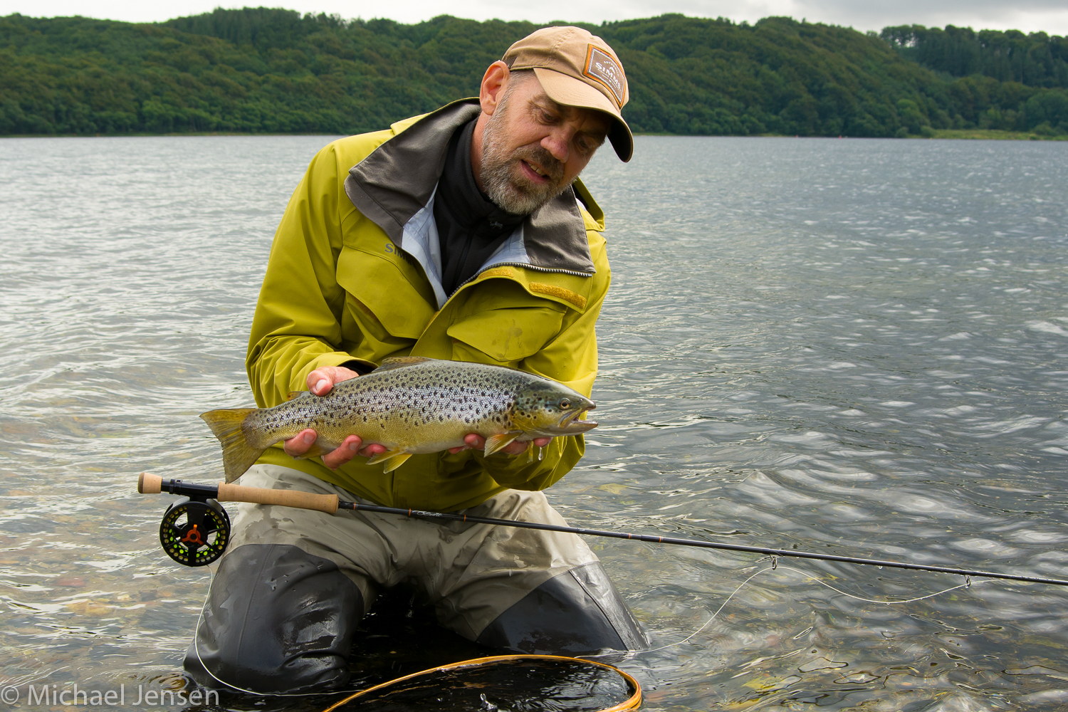 Small stream sea trout fishing - Michael Jensens Angling